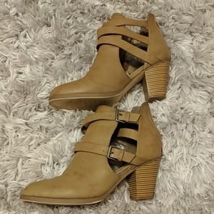 Shoe Dazzle Nikki Women's Booties